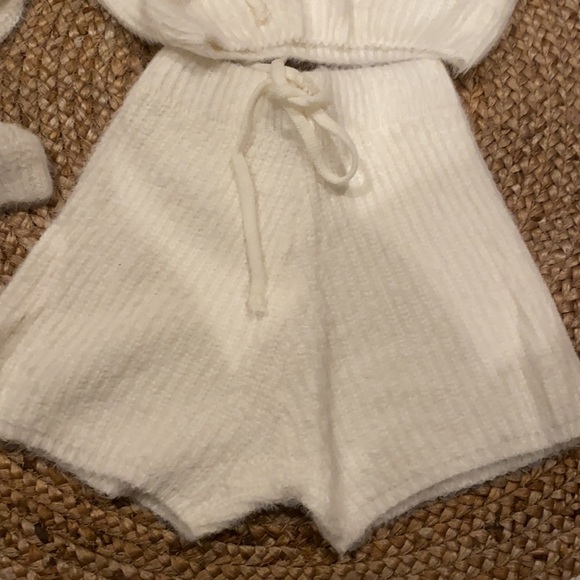 Crop top short set - Picture 3 of 4